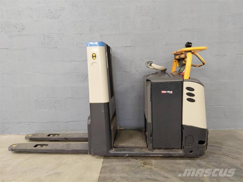 Crown GPC3045 Strednezdvižný vozík