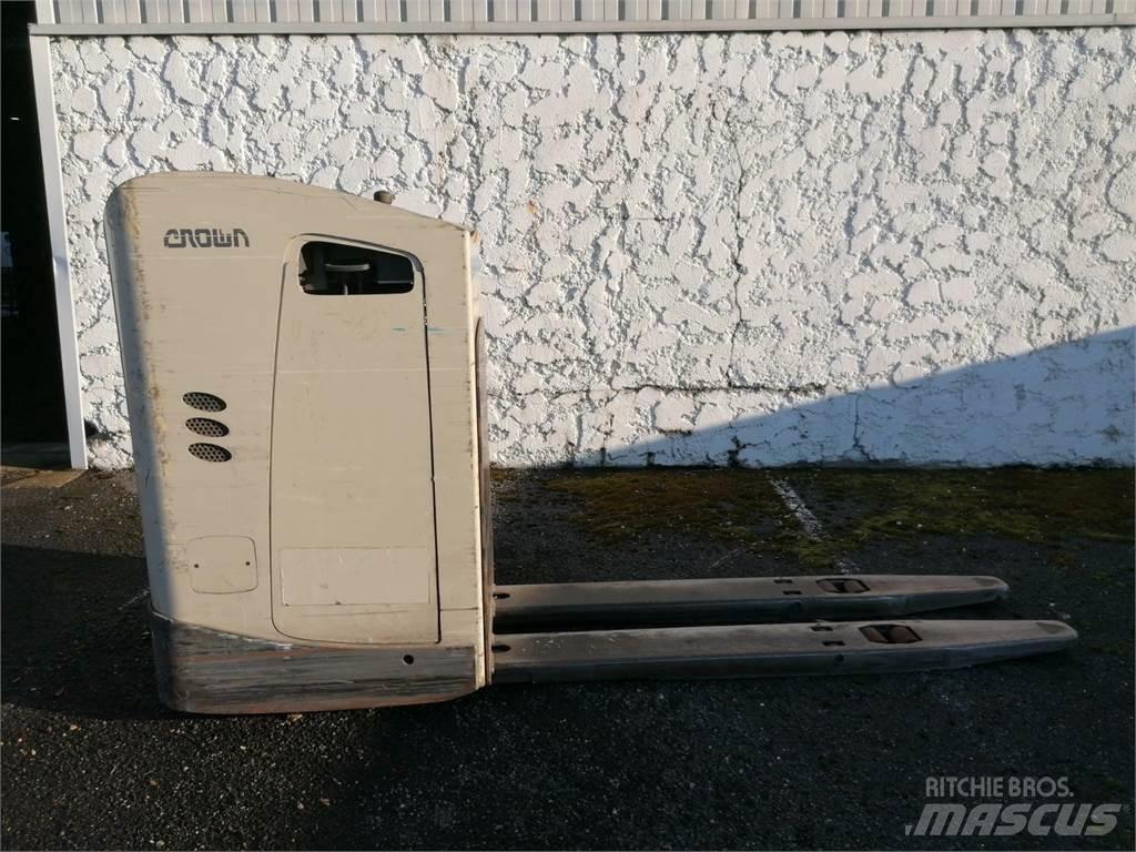 Crown RT4000 Samohybné vozíky