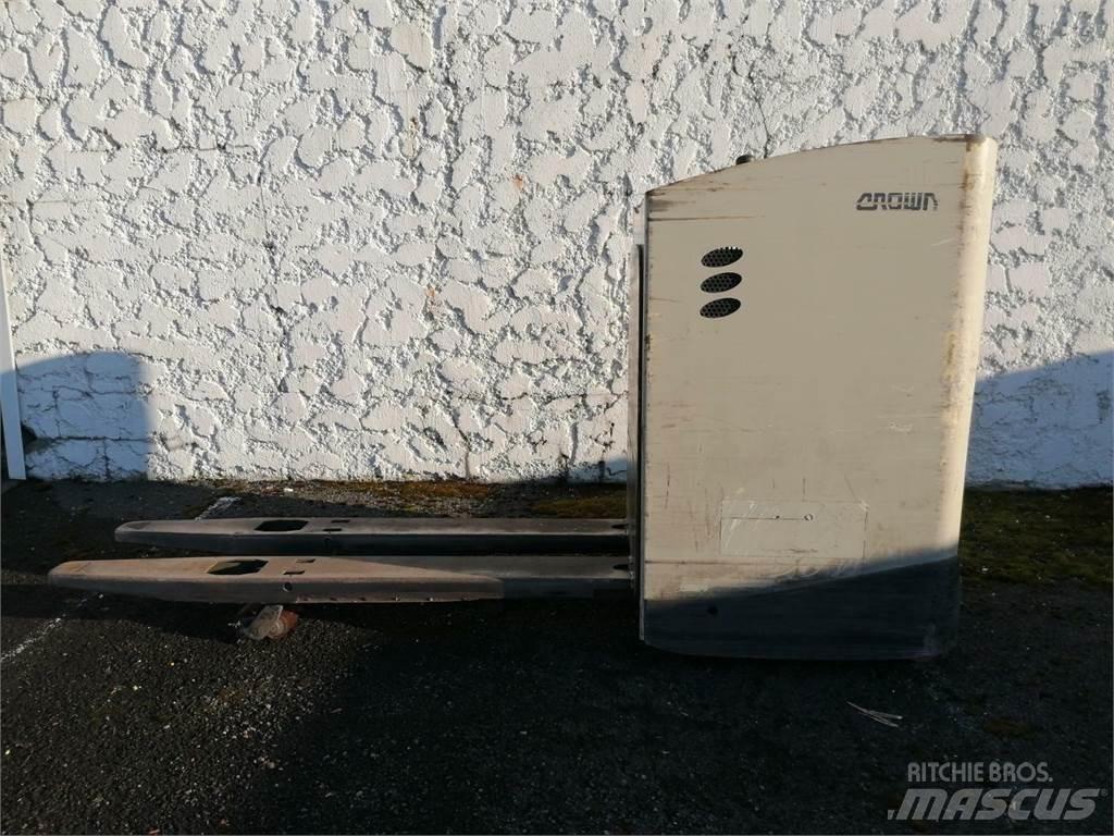 Crown RT4000 Samohybné vozíky