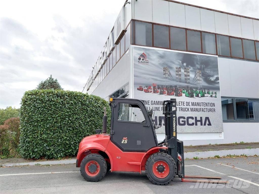 Hangcha TT25-4 Terénne vysokozdvižné vozíky