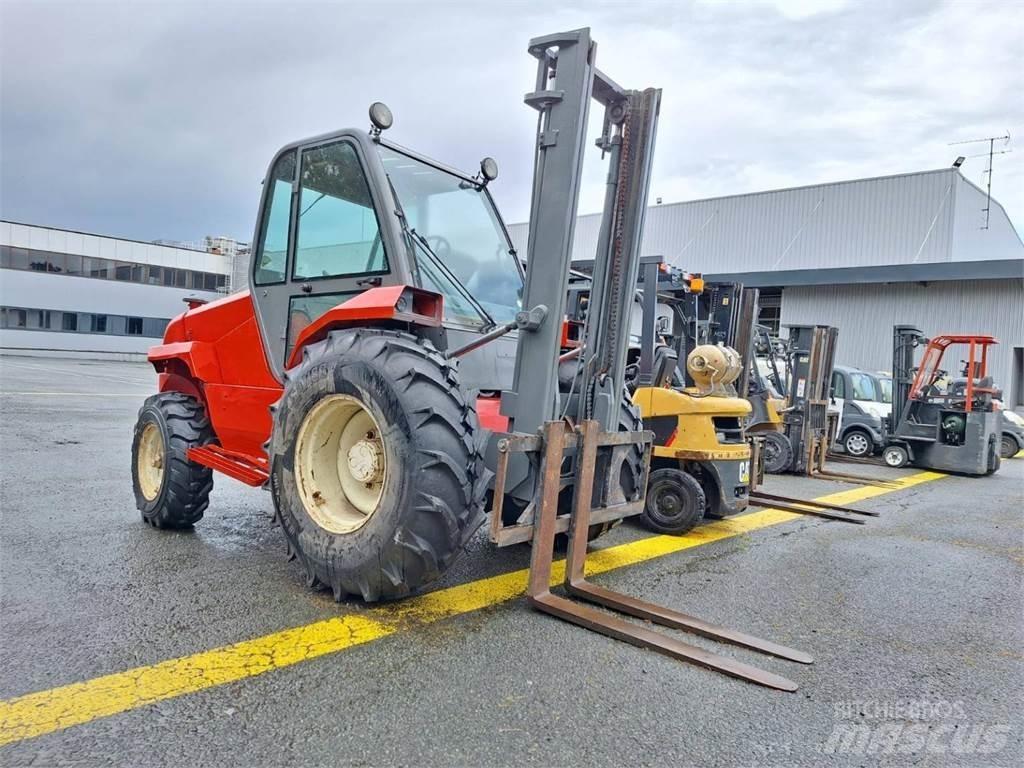 Manitou M30.2 Terénne vysokozdvižné vozíky