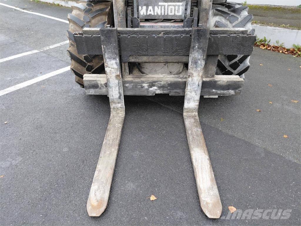 Manitou MC50 Terénne vysokozdvižné vozíky