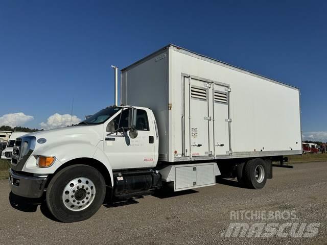 Ford F750 Drviče odpadu