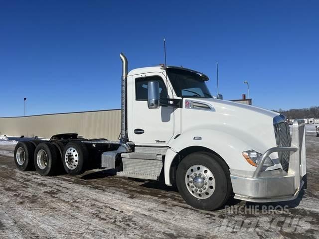 Kenworth T680 Iné