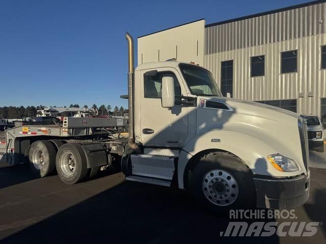 Kenworth T680 Iné