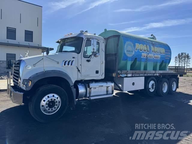 Mack GRANITE Iné