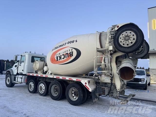 Mack GRANITE Iné