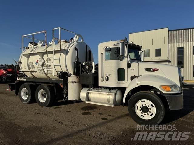 Peterbilt 335 Iné