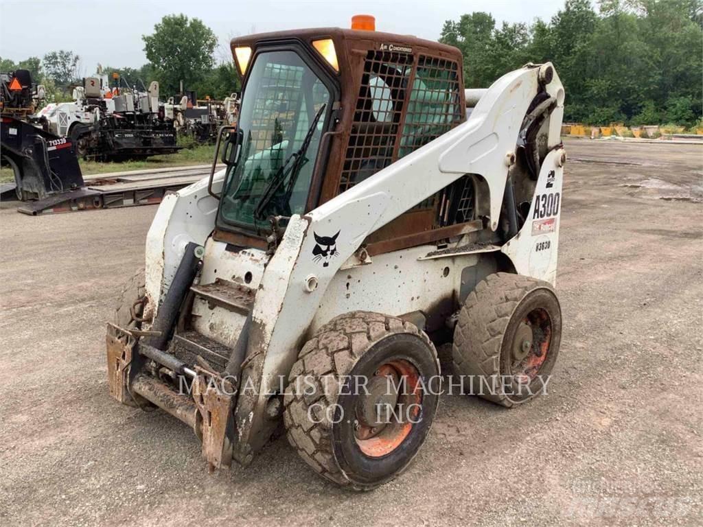 Bobcat A300 Šmykom riadené nakladače