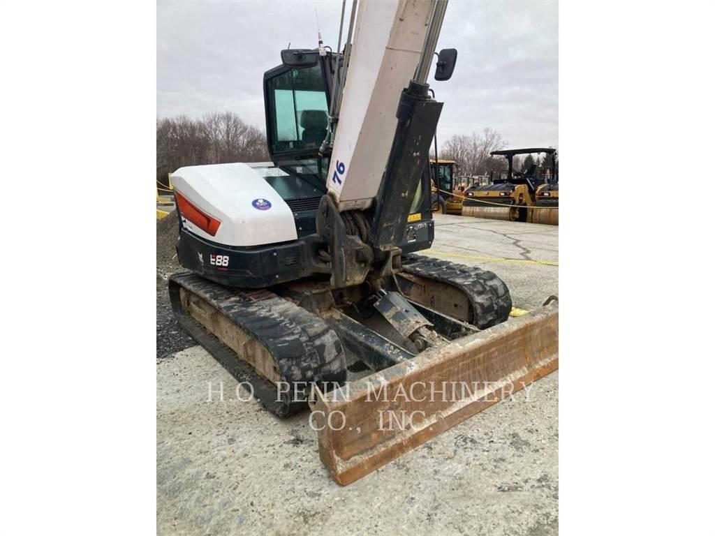 Bobcat E88 Pásové rýpadlá