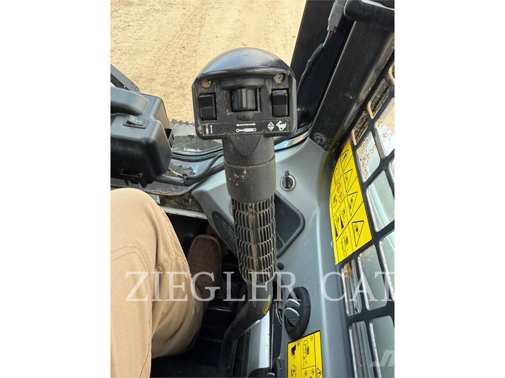 Bobcat S 450 Šmykom riadené nakladače