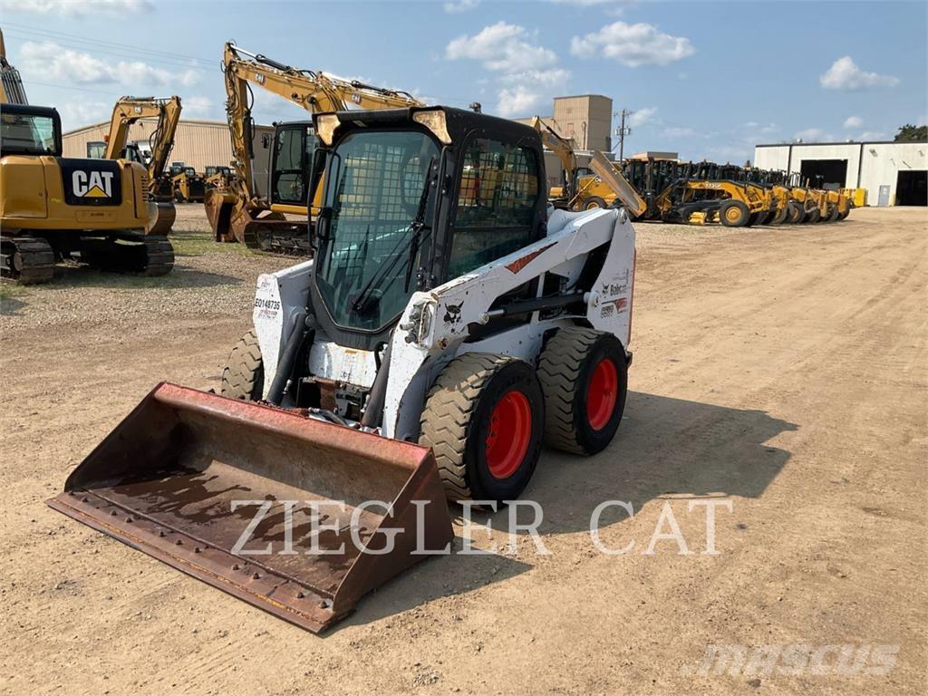 Bobcat S550_US Šmykom riadené nakladače