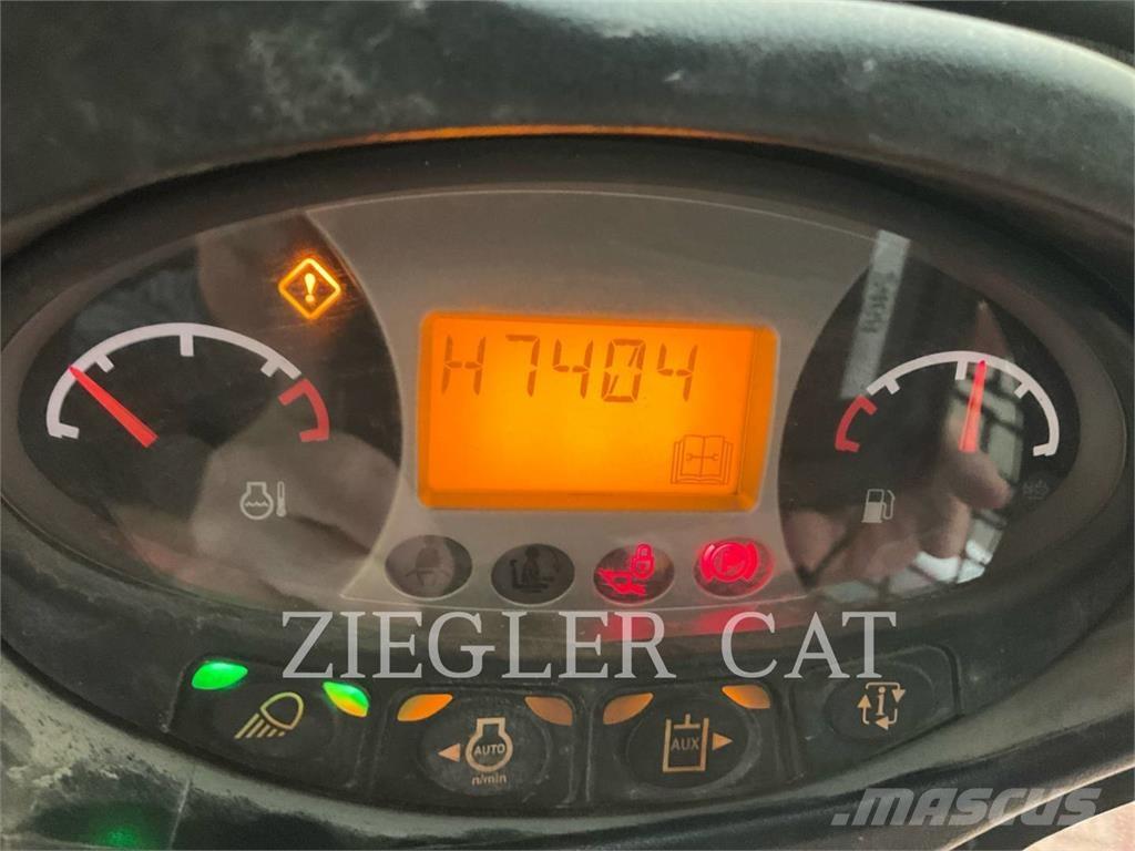 Bobcat S550_US Šmykom riadené nakladače