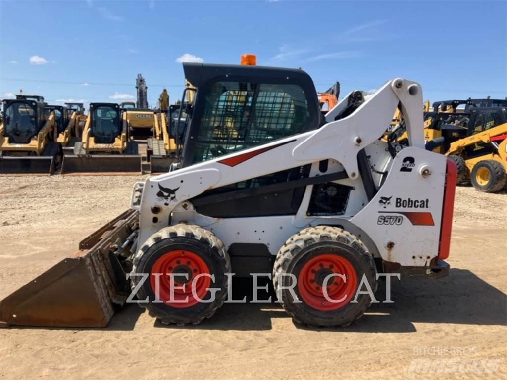 Bobcat S570 Šmykom riadené nakladače