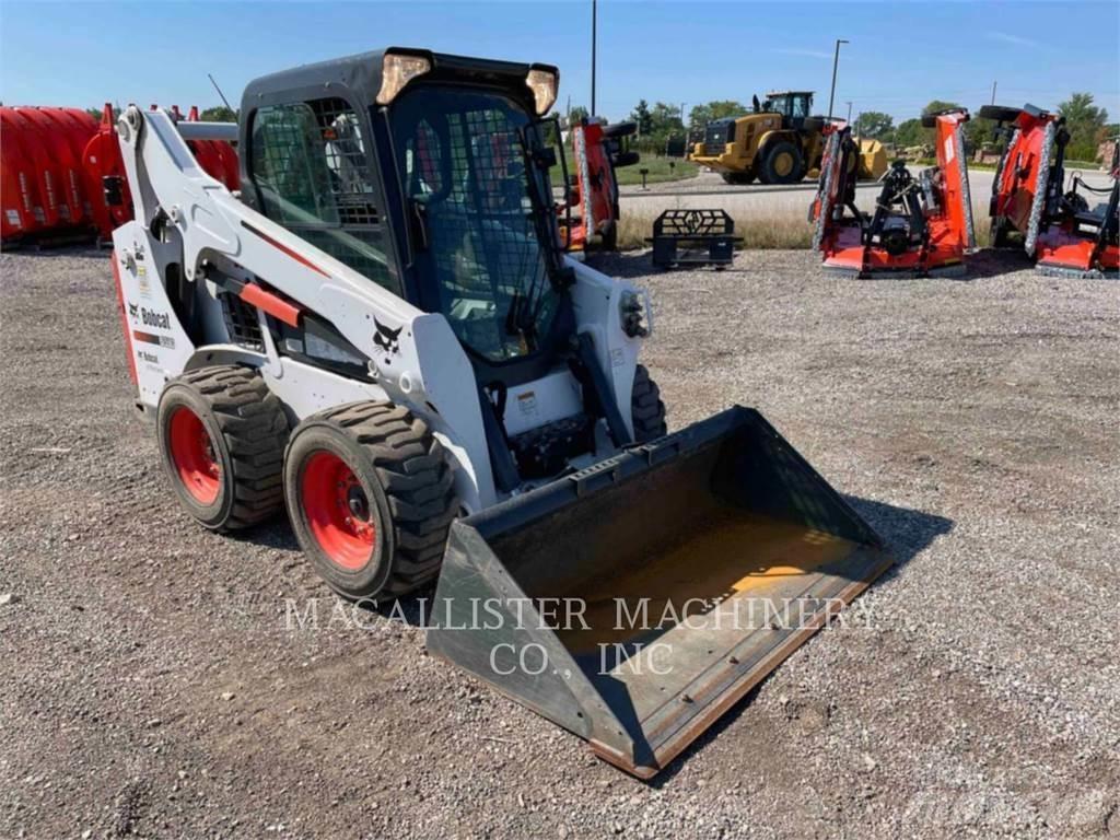 Bobcat S590 Šmykom riadené nakladače