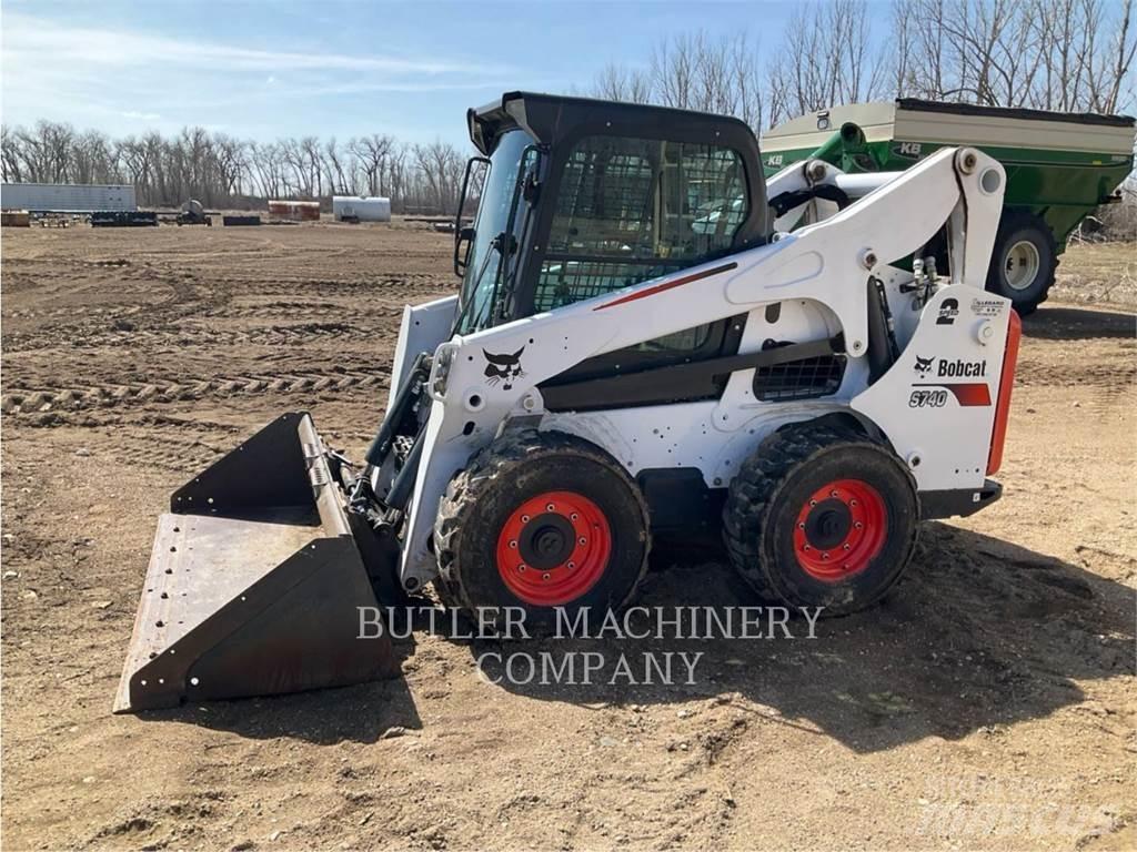 Bobcat S740 Šmykom riadené nakladače