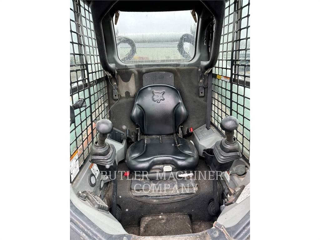 Bobcat S750 Šmykom riadené nakladače