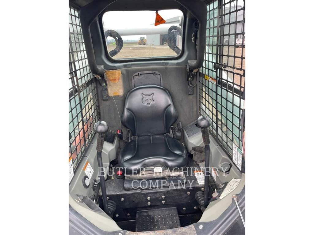 Bobcat S750 Šmykom riadené nakladače