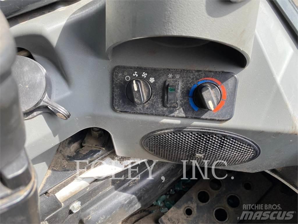 Bobcat S770 Šmykom riadené nakladače