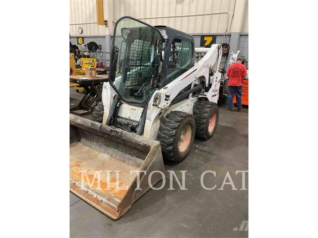 Bobcat S770 Šmykom riadené nakladače