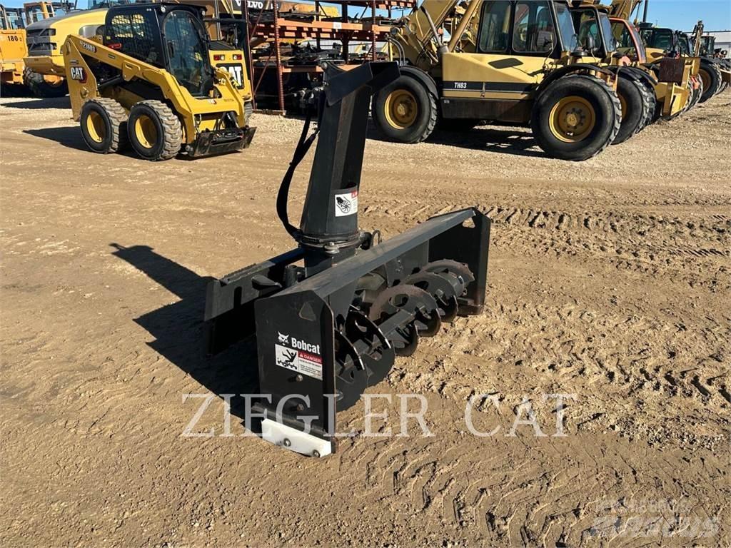 Bobcat SB200 Šmykom riadené nakladače