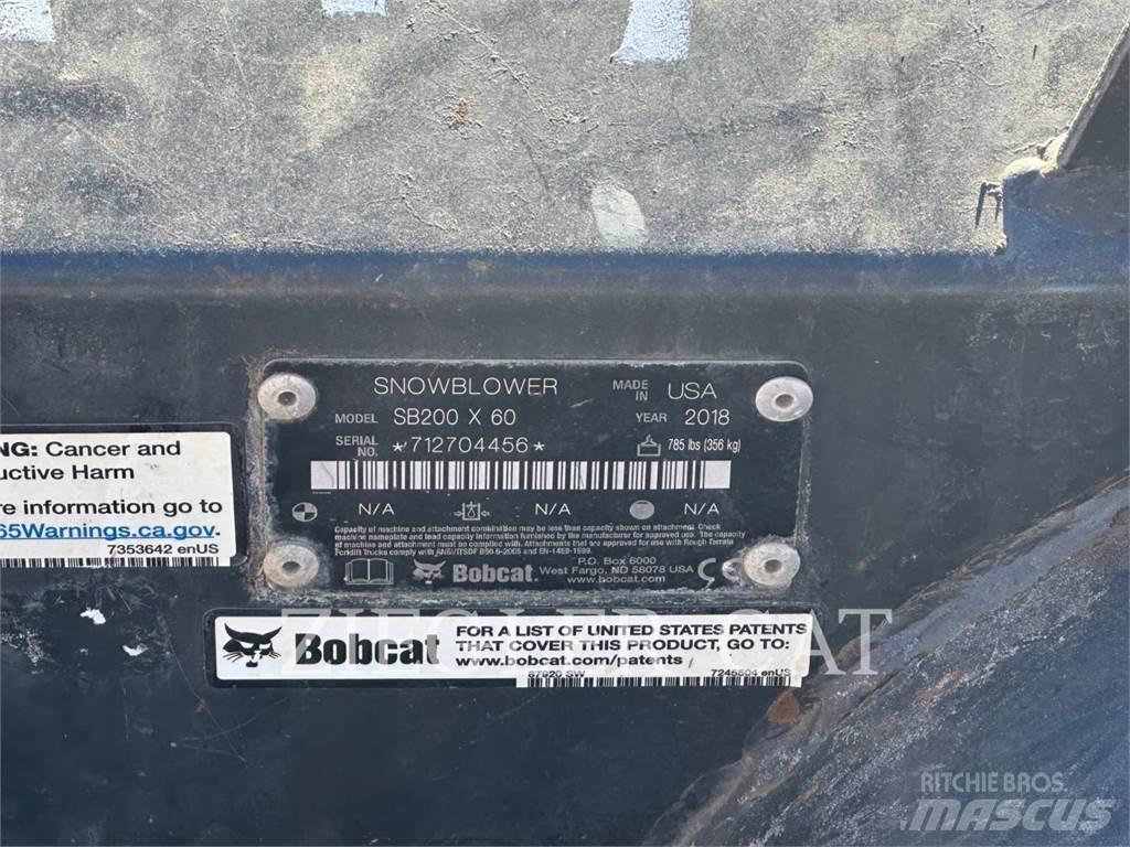 Bobcat SB200 Šmykom riadené nakladače