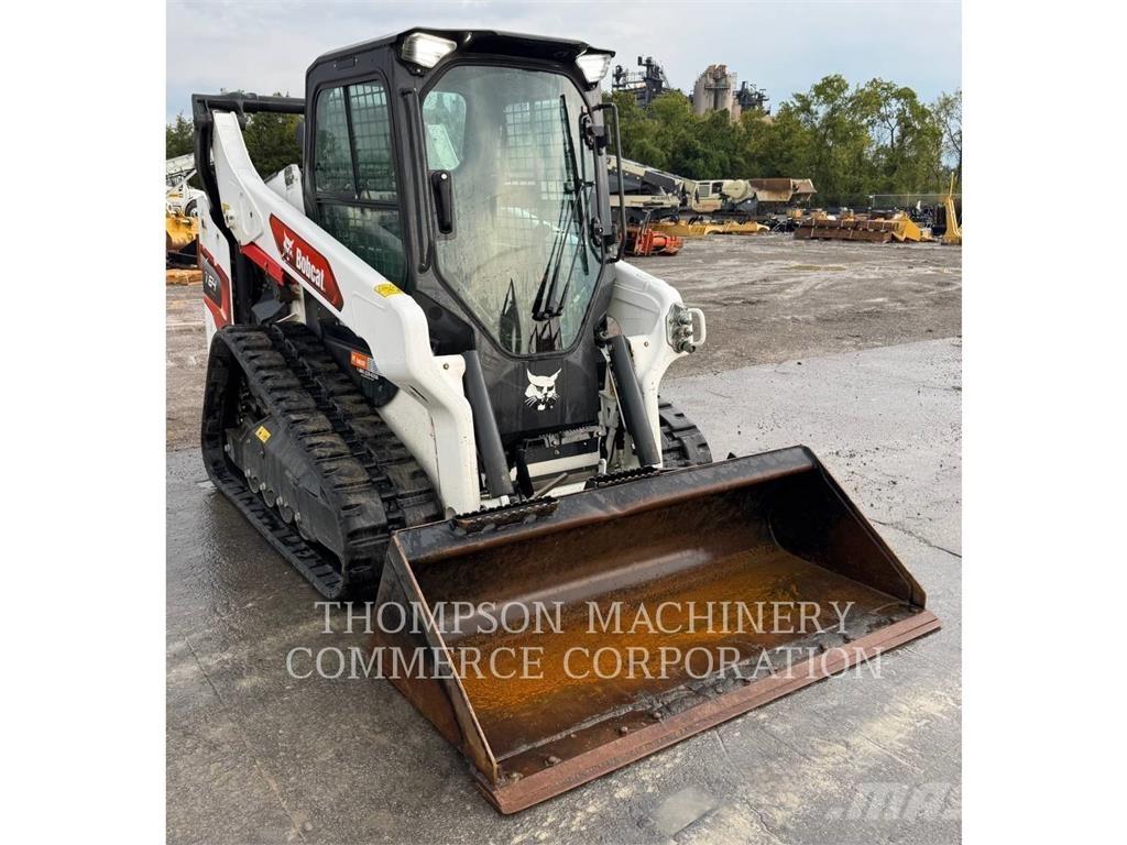 Bobcat T64 Pásové nakladače