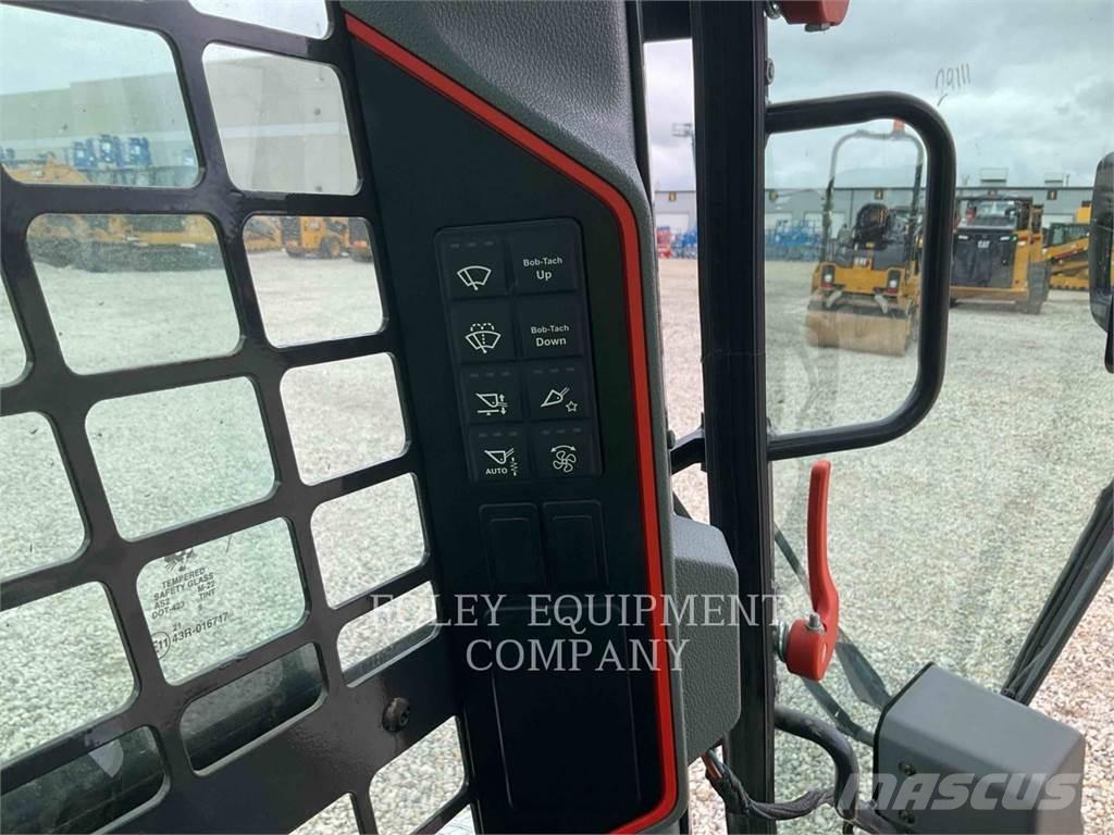 Bobcat T66 Šmykom riadené nakladače