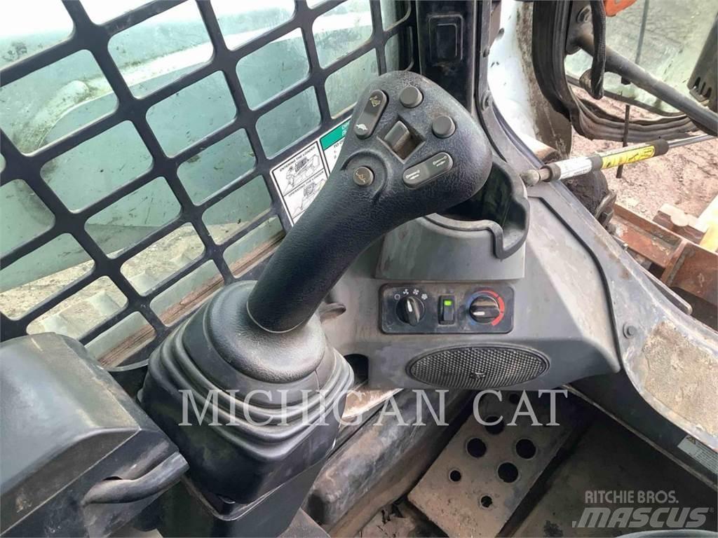 Bobcat T770 Šmykom riadené nakladače