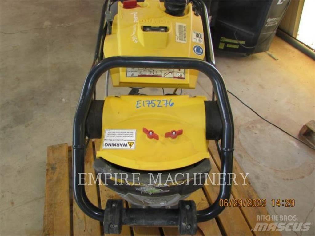 Bomag BT50 Kolesové nakladače