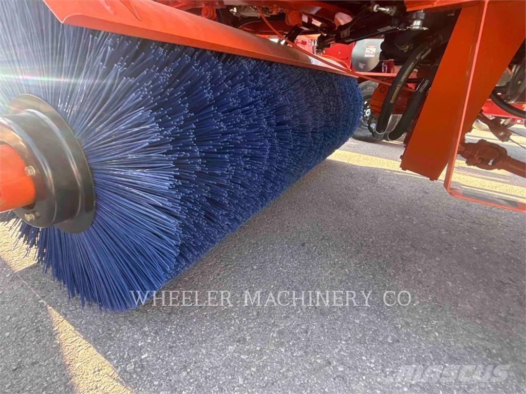 Broce BROOM 4 Zametacie stroje