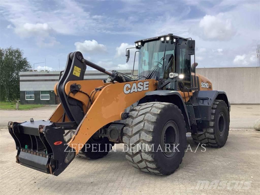 CASE 921GXR Kolesové nakladače