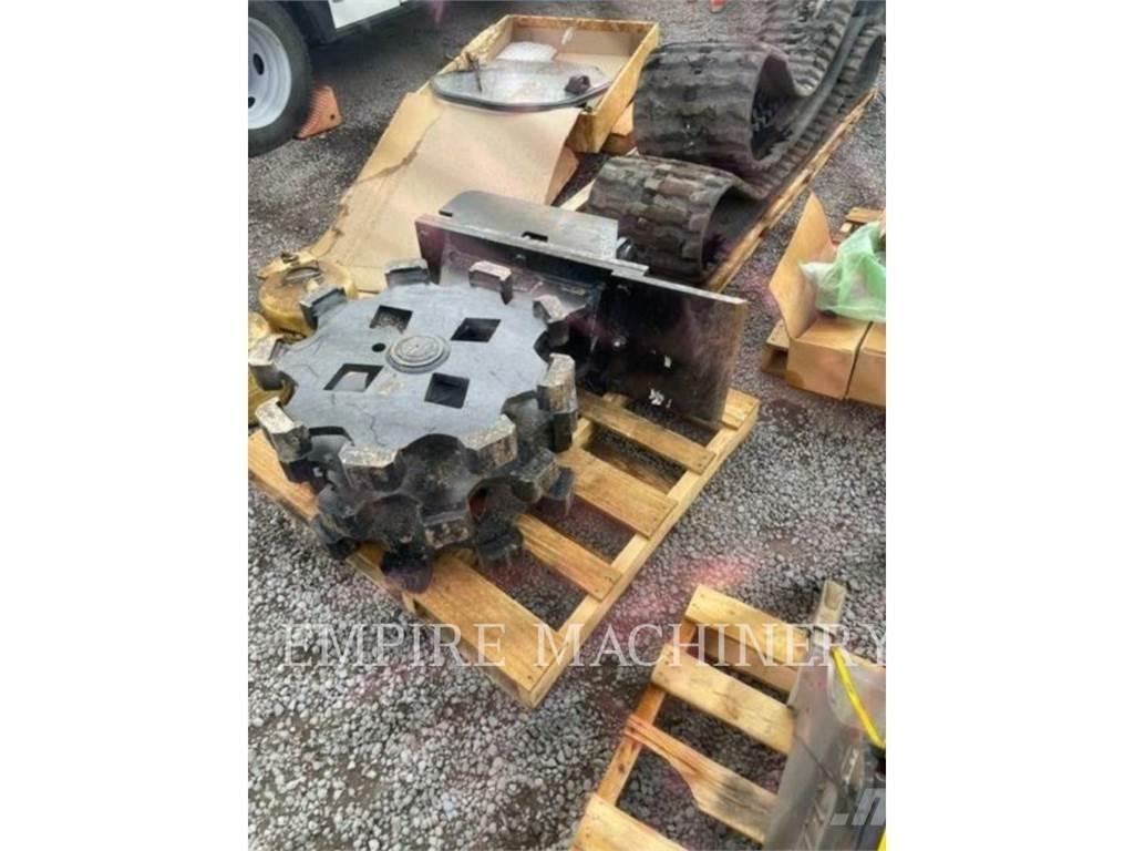 CAT 1/2YD-18WE Stavebníctvo - ostatné