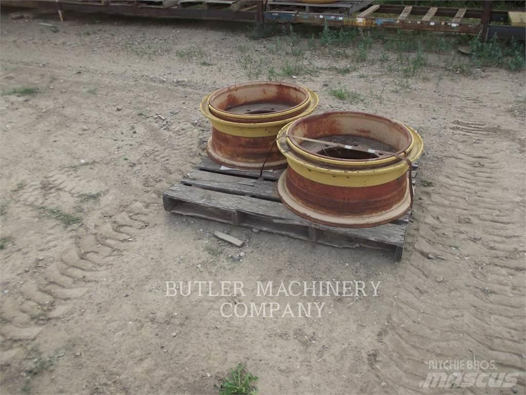 CAT 10.00X24 RIMS (2) Pneumatiky, kolesá a ráfiky