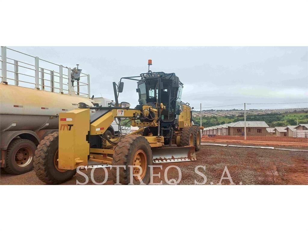 CAT 120 Grejdery