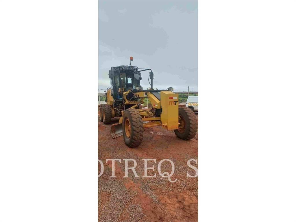 CAT 120 Grejdery