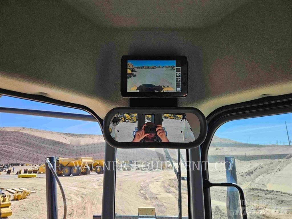 CAT 120 Grejdery