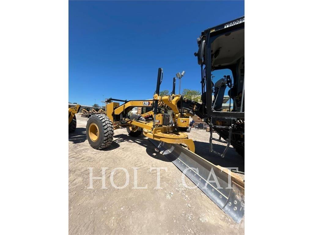 CAT 120 Grejdery