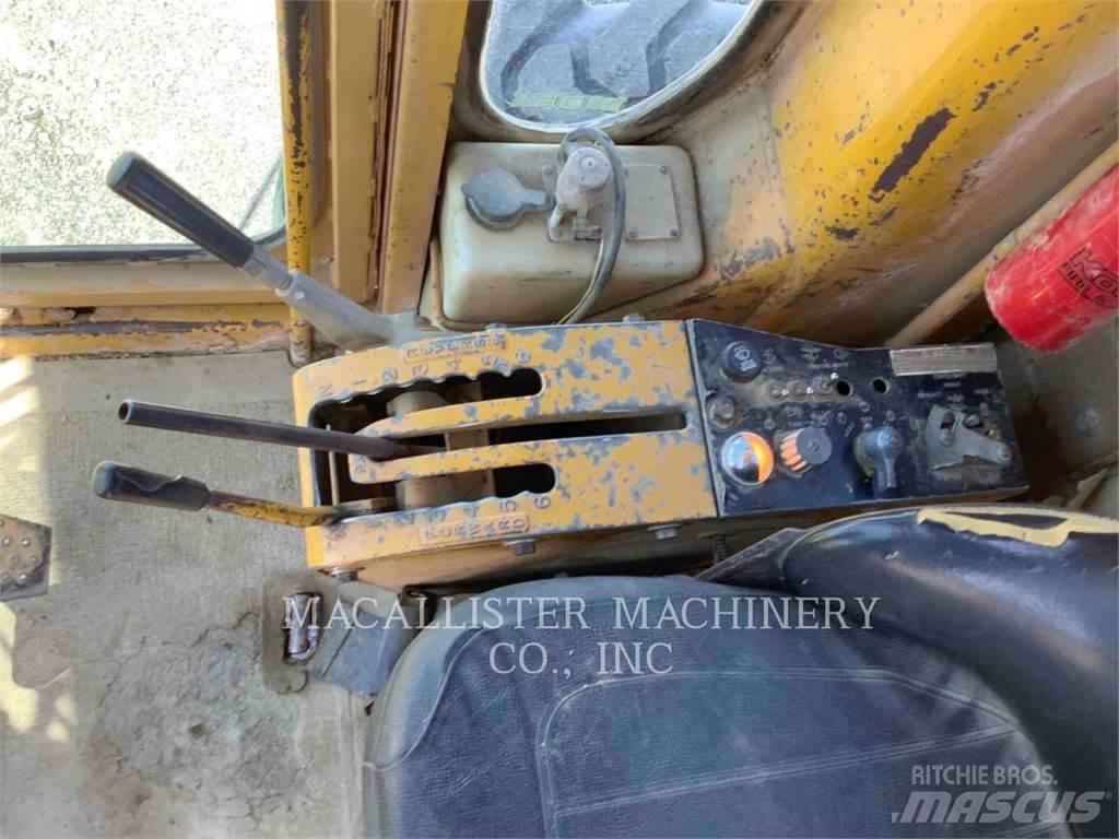 CAT 120 G Grejdery