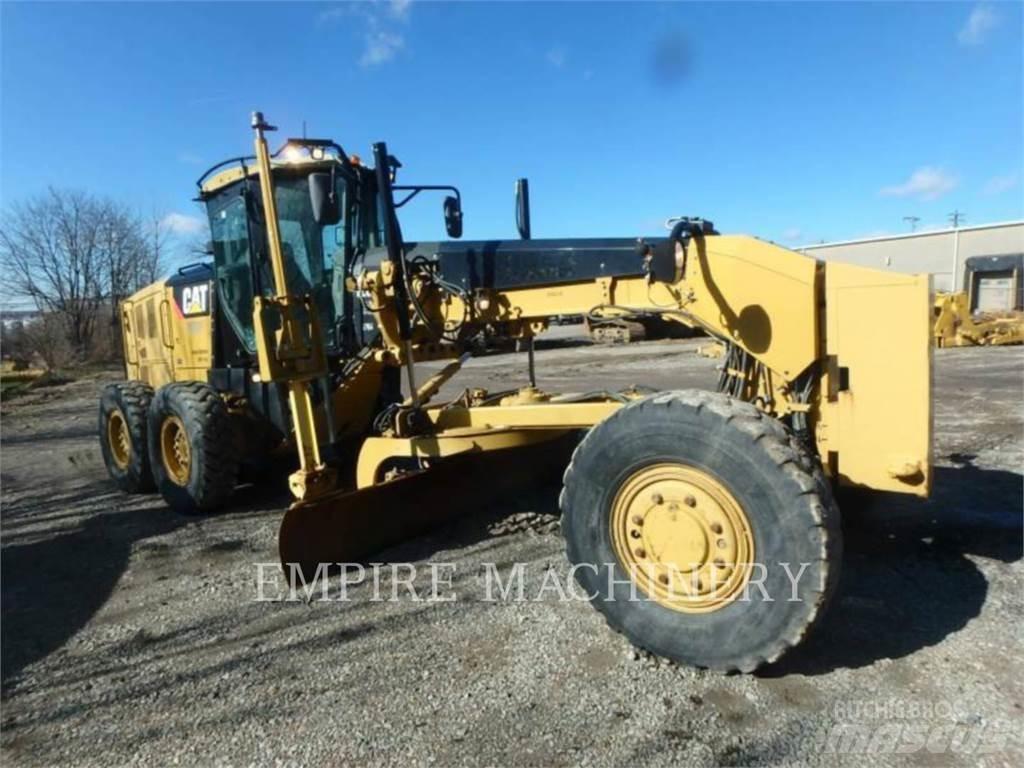 CAT 120M2 AWD Grejdery
