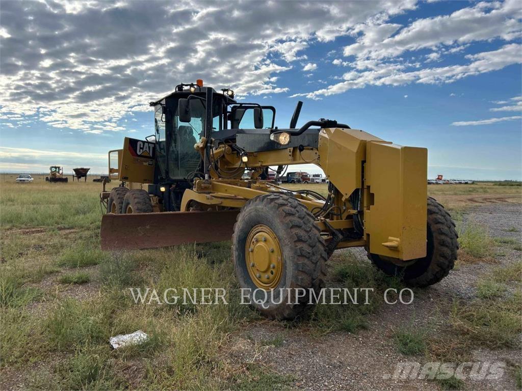 CAT 120M2 AWD Grejdery