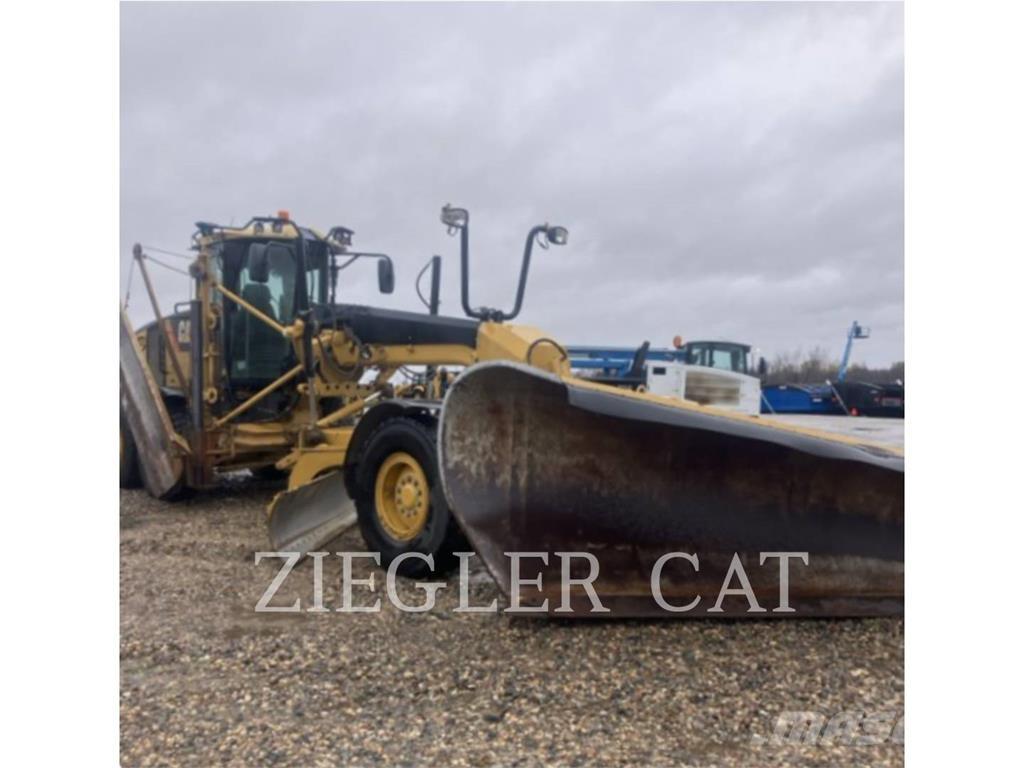 CAT 12M Grejdery