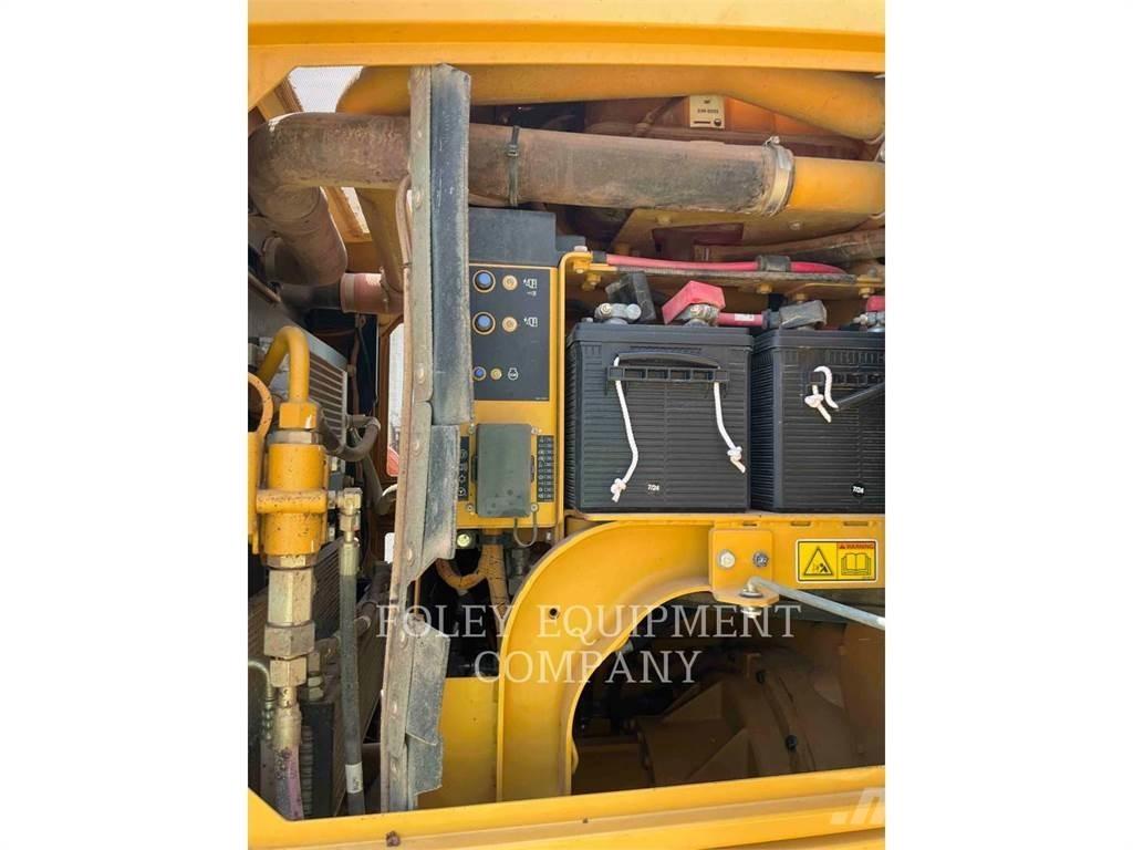 CAT 12M2 Grejdery