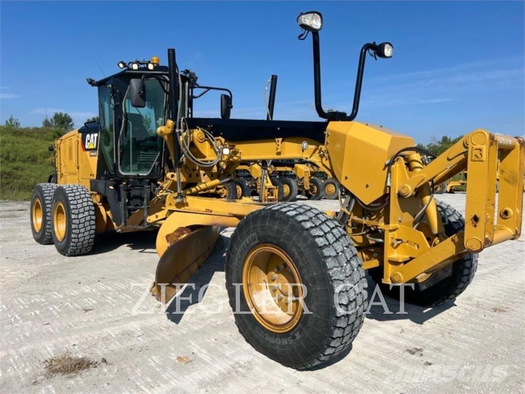 CAT 12M2 Grejdery