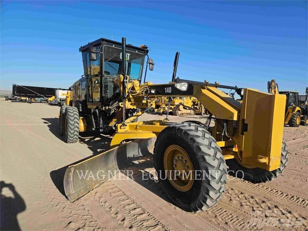 CAT 140 Grejdery