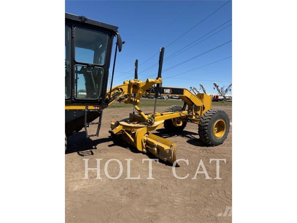 CAT 140 Grejdery