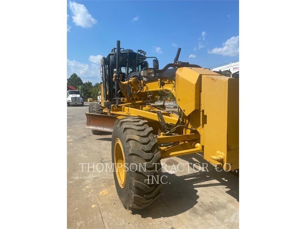 CAT 140 Grejdery
