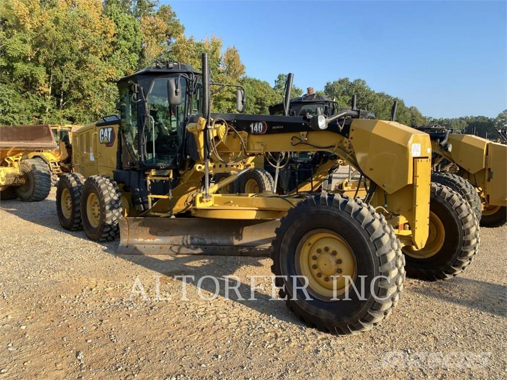CAT 140 Grejdery