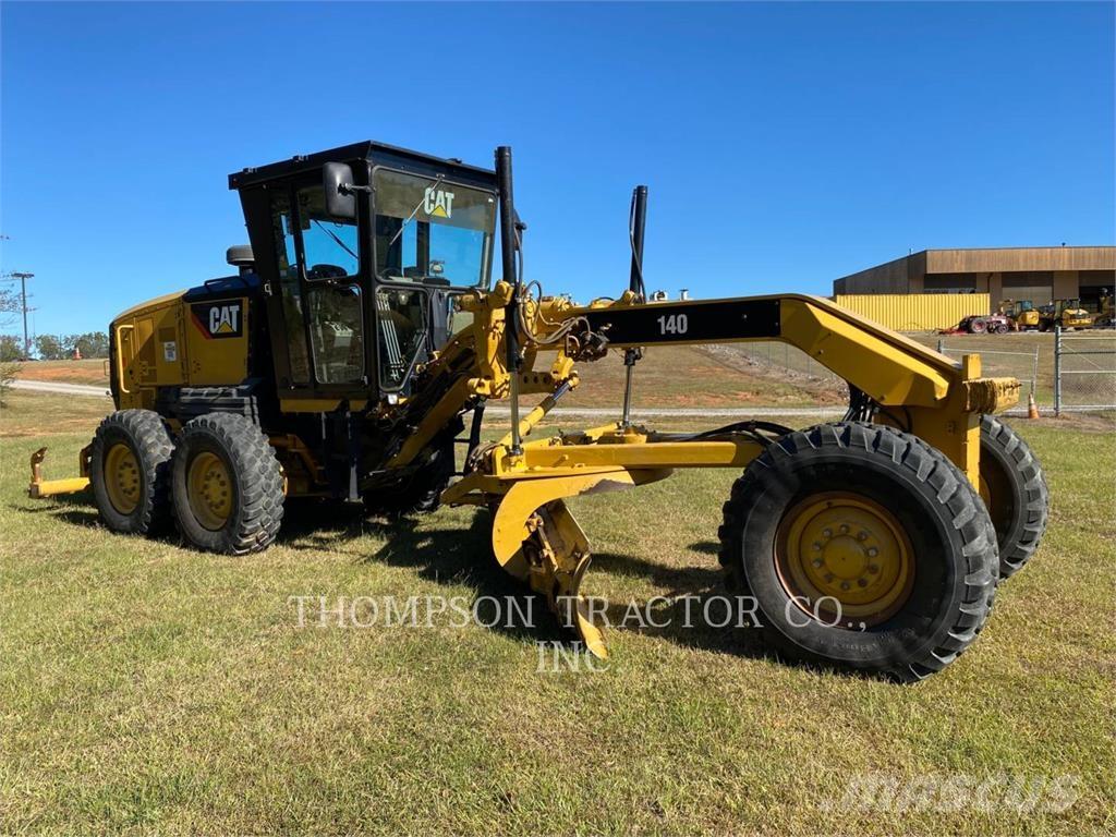 CAT 140 Grejdery