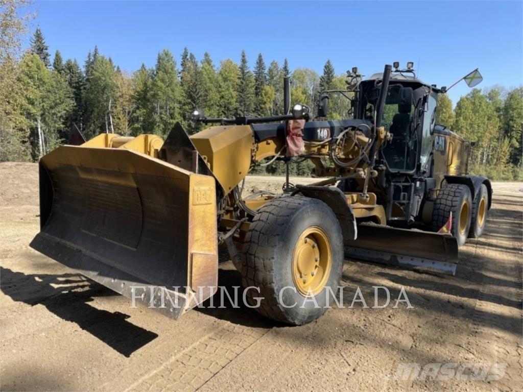 CAT 140-15 AWD Grejdery